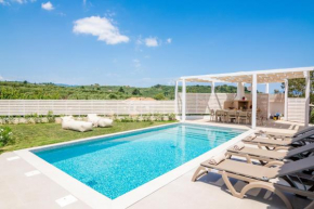 Spartakos Luxury Villa 4